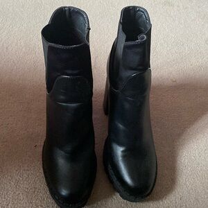 Women’s boots